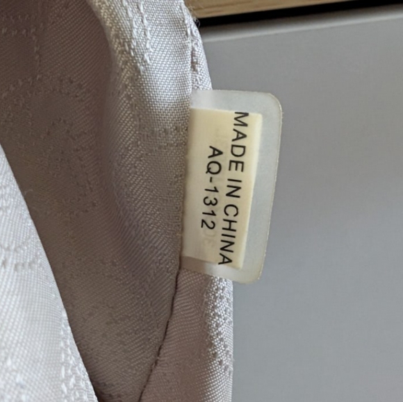 Michael Michael Kors Large Red Camden Pebbled Leather Shoulder Bag, EUC - Picture 13 of 14